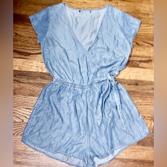J Crew Light Blue Wrap Romper - Picture 1 of 1